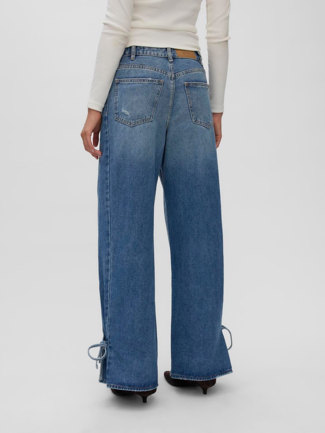 VMMARTHA Jeans - Medium Blue Denim - VERO MODA & VILA Bergvik